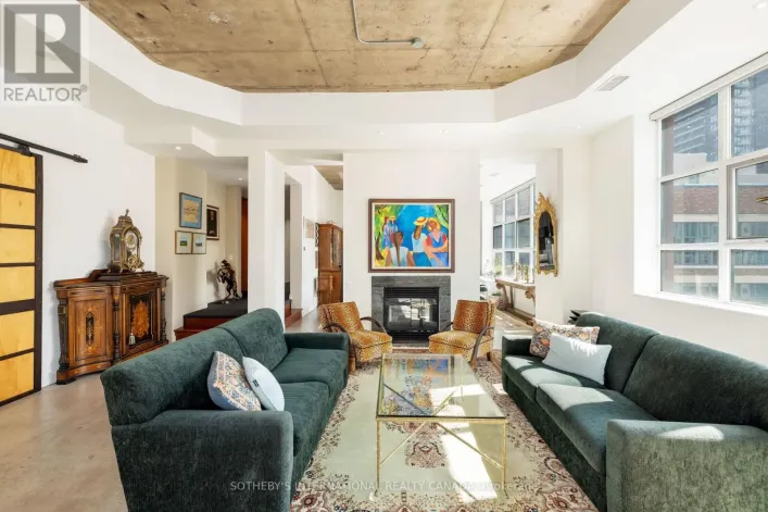 PH1 - 155 DALHOUSIE STREET, Toronto