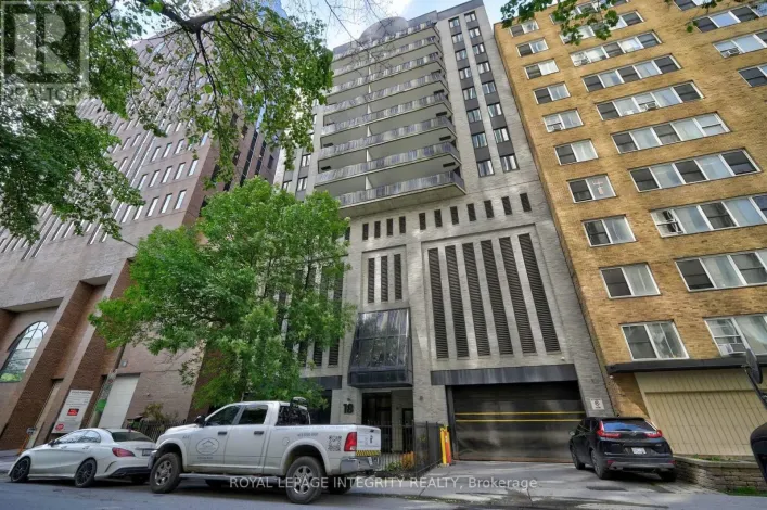 PH1 - 18 NEPEAN STREET, Ottawa