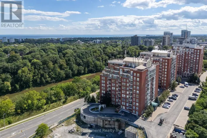 PH1 - 60 OLD MILL ROAD, Oakville