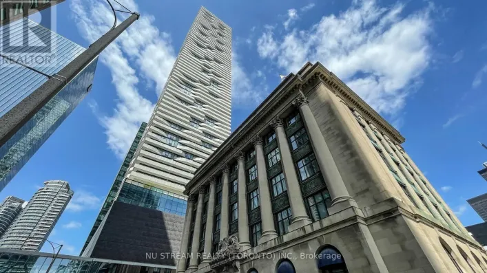 PH101 - 100 HARBOUR STREET, Toronto
