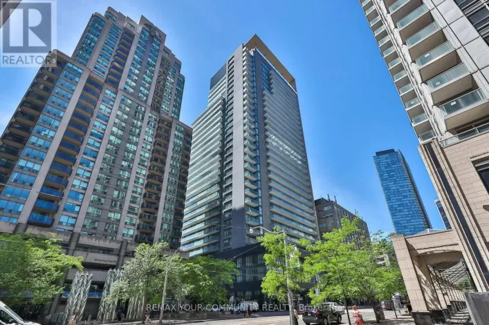 PH101 - 770 BAY STREET, Toronto