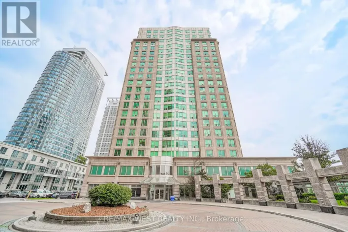 PH103 - 8 LEE CENTRE DRIVE, Toronto