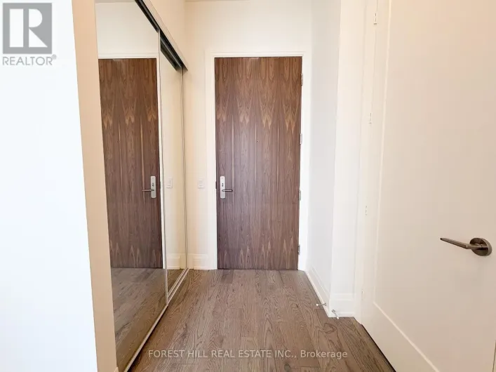PH104 - 27 KORDA GATE, Vaughan