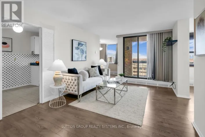 PH109 - 90 LING ROAD, Toronto