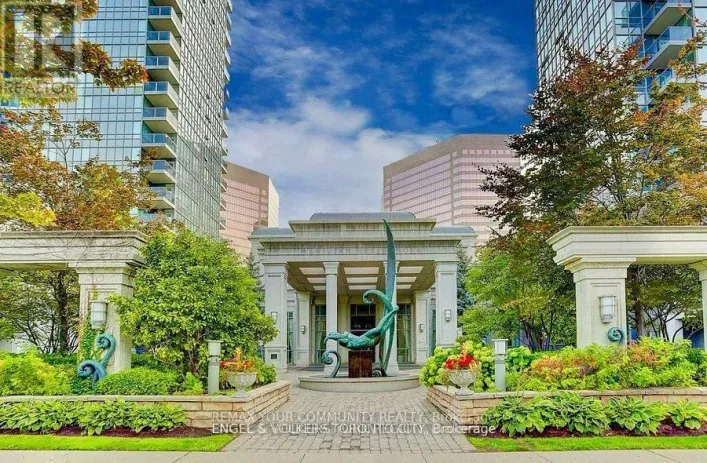 PH14 - 15 GREENVIEW AVENUE, Toronto