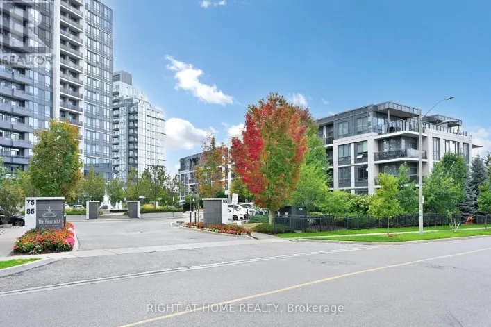 PH14 - 95 NORTH PARK ROAD, Vaughan