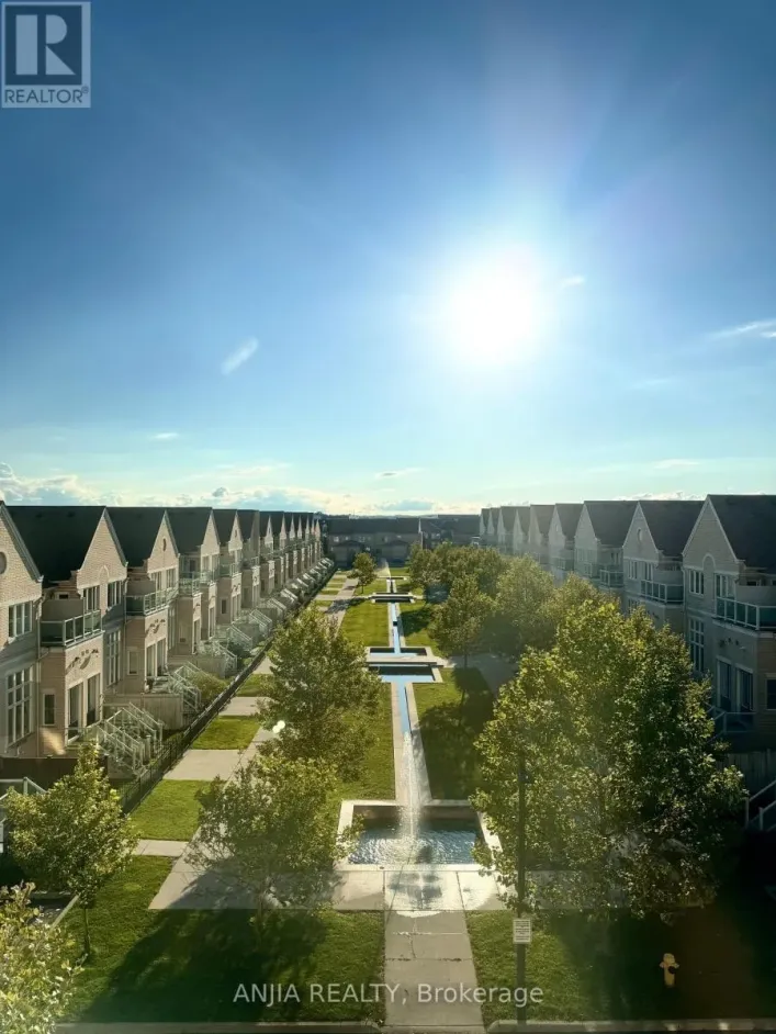 PH16 - 28 PRINCE REGENT STREET, Markham