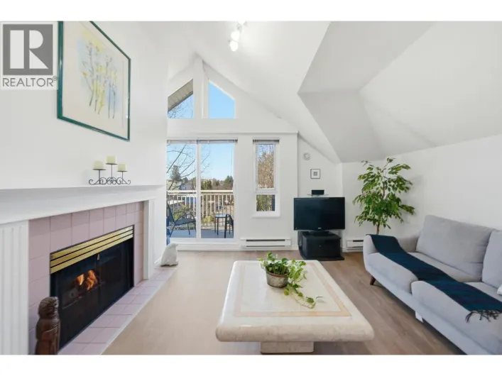 PH2 2736 VICTORIA DRIVE, Vancouver