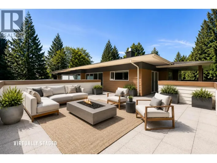 PH2 2832 CAPILANO ROAD, North Vancouver
