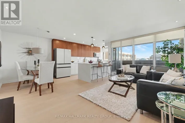 PH2 - 530 LAURIER AVENUE W, Ottawa