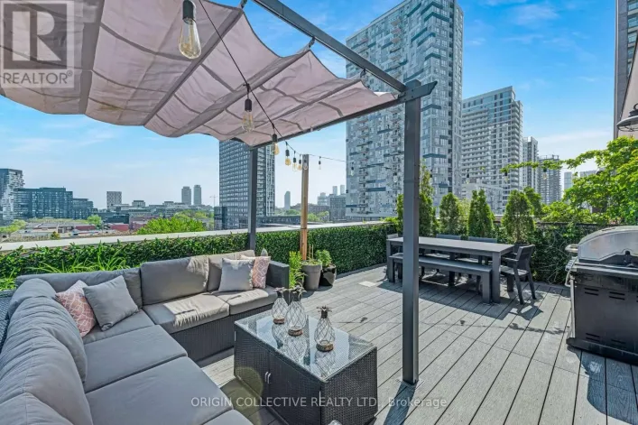 PH2 - 736 DUNDAS STREET E, Toronto