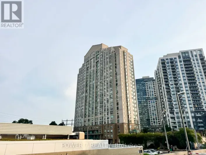 Apartment for sale: PH304 - 101 SUBWAY CRESCENT, Toronto