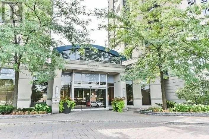 PH42 - 18 MONDEO DRIVE, Toronto