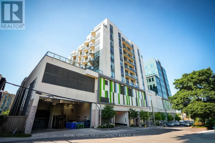 PH5 - 111 WORSLEY STREET, Barrie