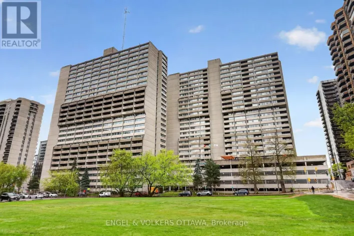 PH5 - 530 LAURIER AVENUE W, Ottawa
