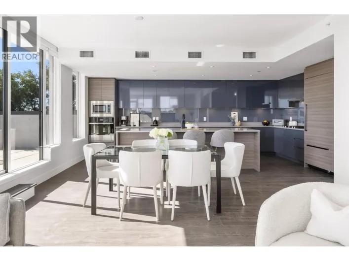 PH655 8575 RIVERGRASS DRIVE, Vancouver