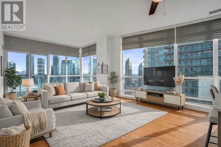 PH7 - 185 LEGION ROAD N, Toronto