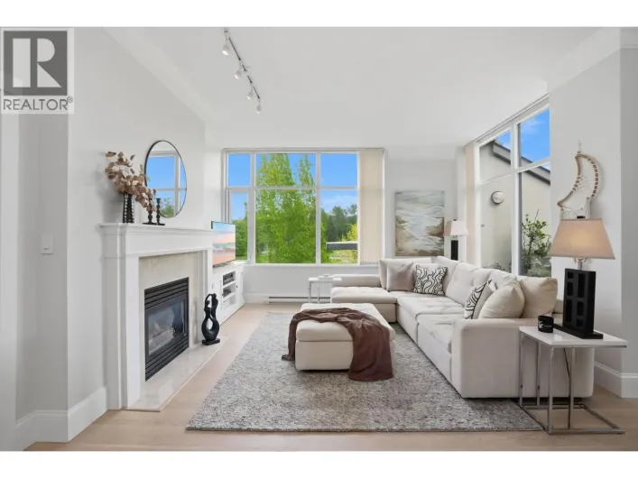 PH711 4759 VALLEY DRIVE, Vancouver