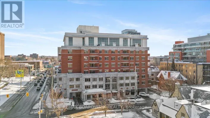 #PH804 - 320 MCLEOD STREET, Ottawa