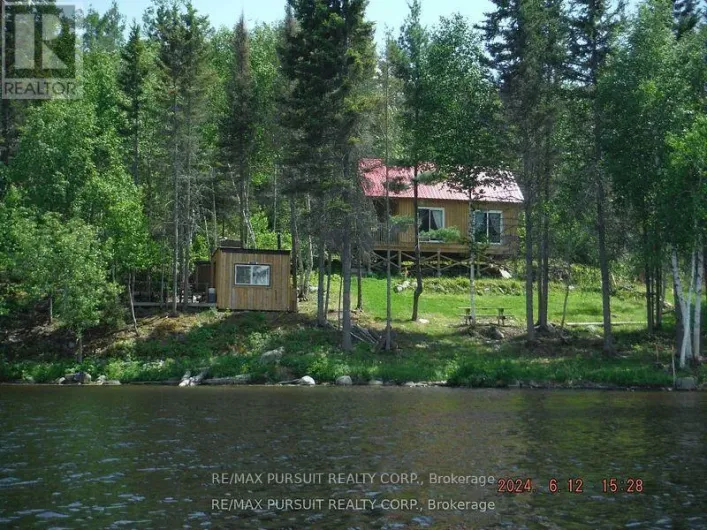 PL25595 PORTAGE BAY, Coleman