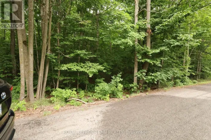PT 1 8R4035 RONSON ROAD, North Dundas