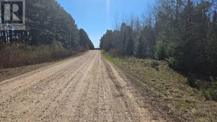 PT LT 33 CON 5 HUMMEL LINE, Powassan