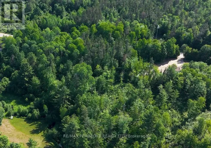 PT LT 5 BAGGS ROAD, Laurentian Hills