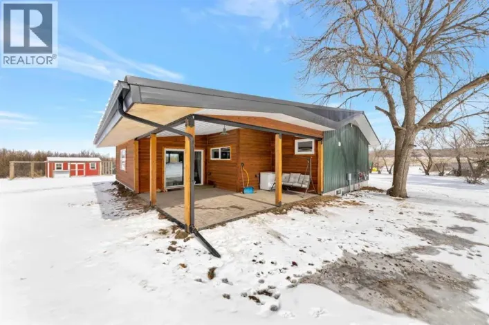 PT NW 1-46-27-W3, Rural