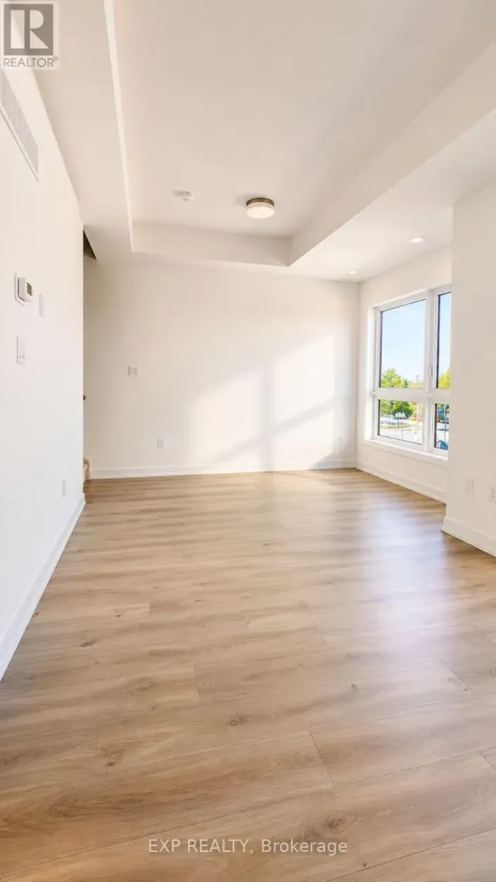 Q11 - 25 PALACE STREET, Kitchener