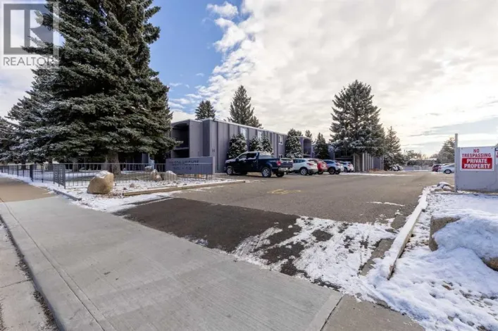 R101, 2004 13 Avenue N, Lethbridge