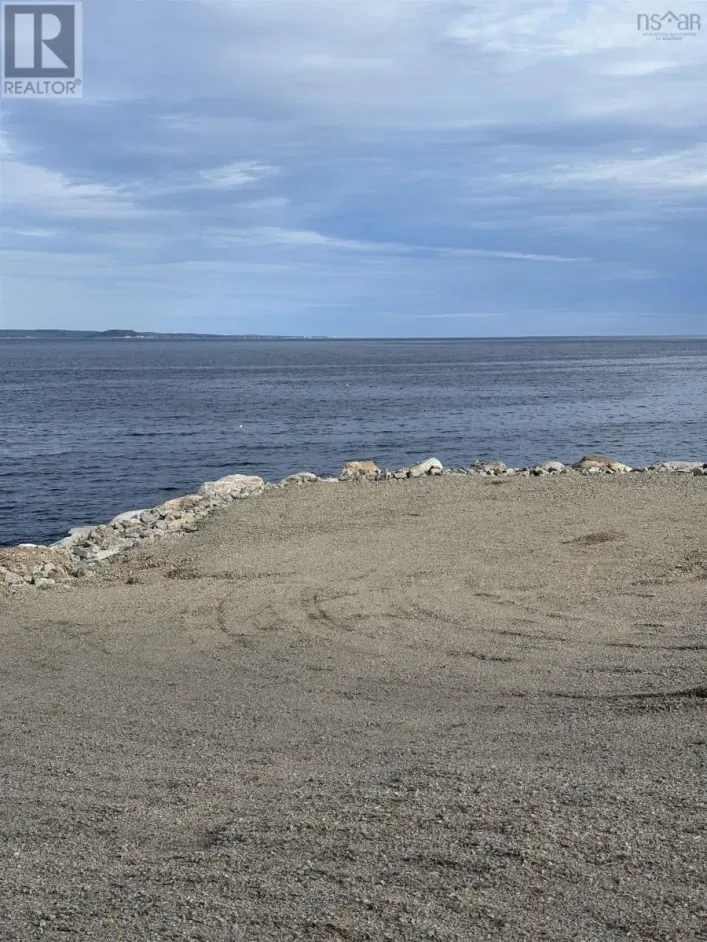 RC-8 Highway 329, Fox Point