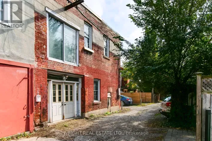 REAR - 105 MAJOR STREET, Toronto