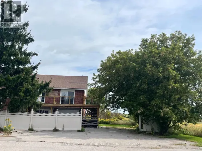 RESIDENCE PRIMARY UNIT/B - 20215 WOODBINE AVENUE, East Gwillimbury