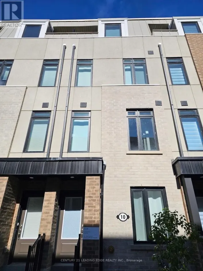 ROOM 1 - 10 SPRUCE PINES CRESCENT, Toronto