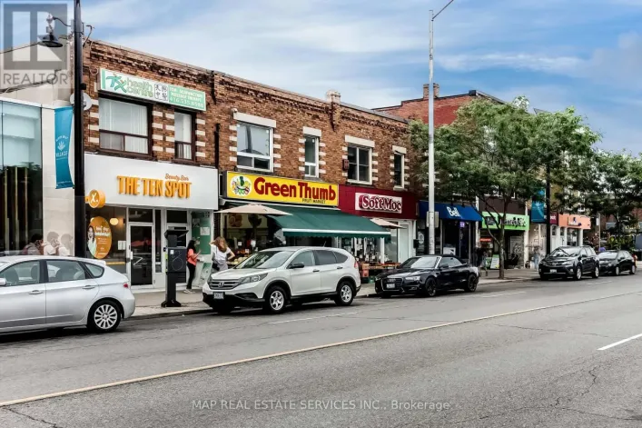 ROOM 1 - 2272 BLOOR STREET, Toronto