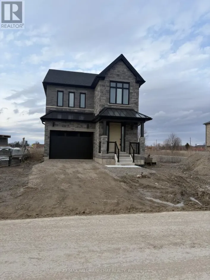 ROOM 1 - 54 KIERNAN NORTH CRESCENT, New Tecumseth