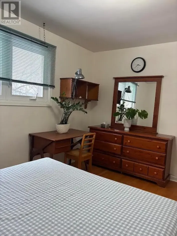 ROOM - 140 RODDA BOULEVARD, Toronto