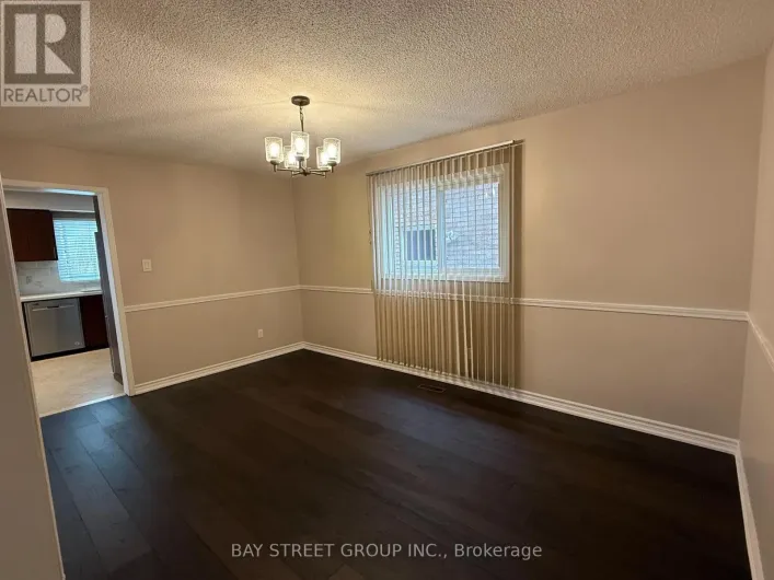 ROOM 3 - 4497 LONGMOOR ROAD, Mississauga