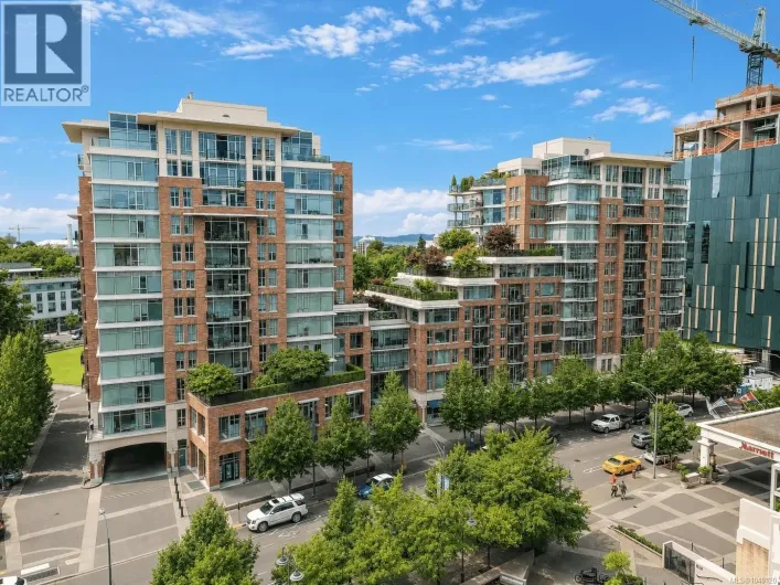 S204 737 Humboldt St, Victoria