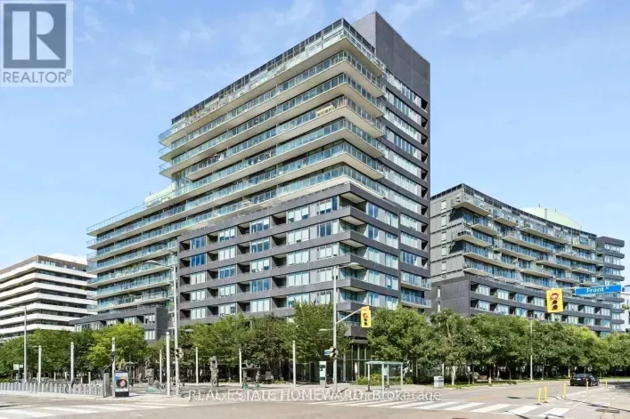Apartment for rent: S714 - 120 BAYVIEW AVENUE, Toronto
