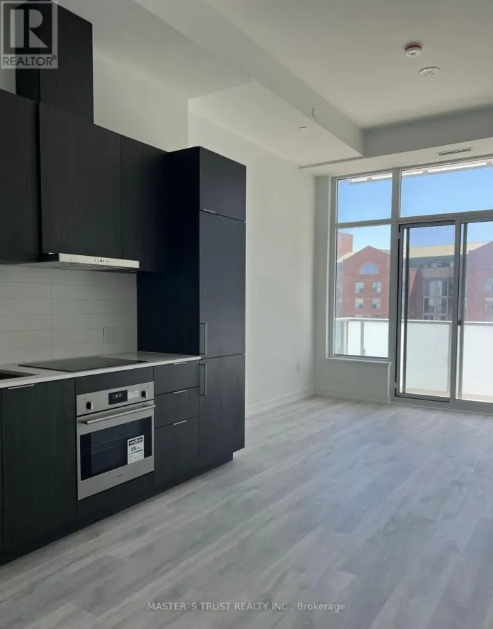 S908 - 8 OLYMPIC GARDEN DRIVE, Toronto