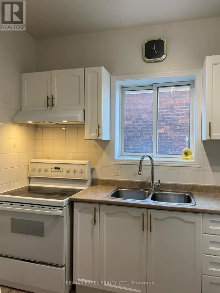 SECOND FLOOR - 359 BARTON STREET E, Hamilton