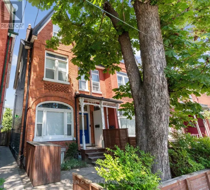 SECOND FLOOR & LOFT - 48 NASSAU STREET, Toronto