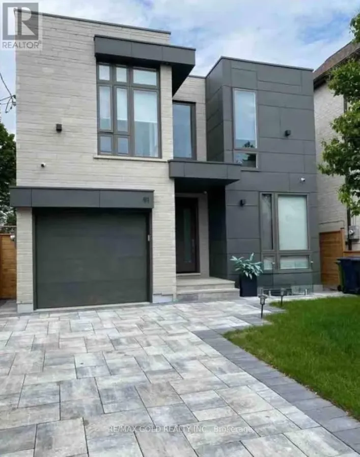 SM 1 - 91 CADORNA AVENUE, Toronto