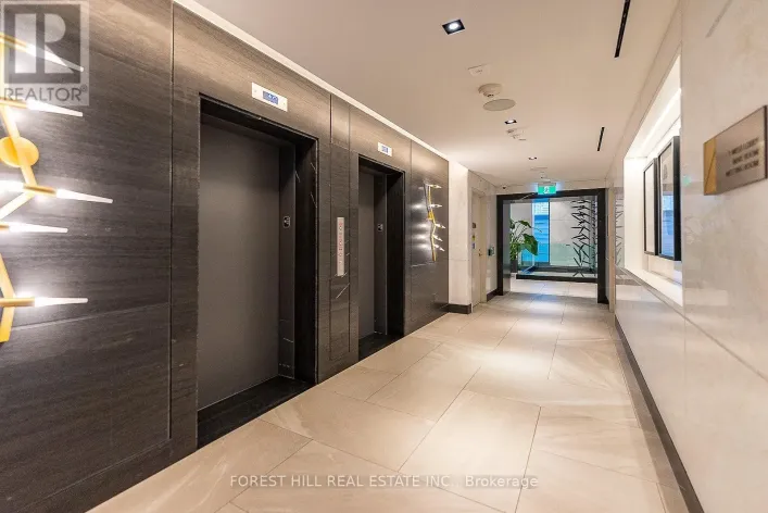 SPH #07 - 1 EDGEWATER DRIVE, Toronto