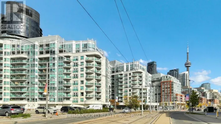 SPH10 - 600 QUEENS QUAY W, Toronto