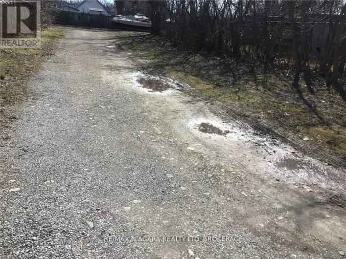 S/S BRIDGE STREET, Niagara Falls