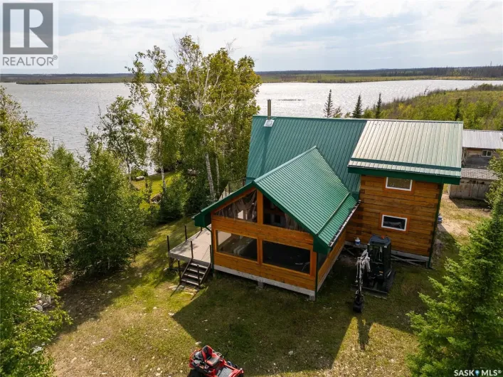 House for sale: Stunning Remote 4 Season Lakehouse on Nemeiben, Northern Admin District