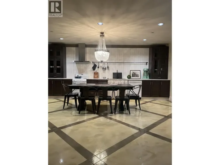 Suite 7589 CURTIS STREET, Burnaby