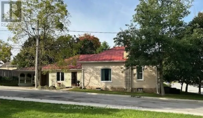 SW - 83 3RD STREET, Arran-Elderslie